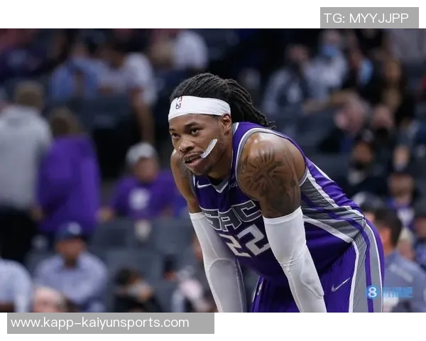 马威高效表现助力球队胜利9投7中贡献15分6篮板正负值高达15