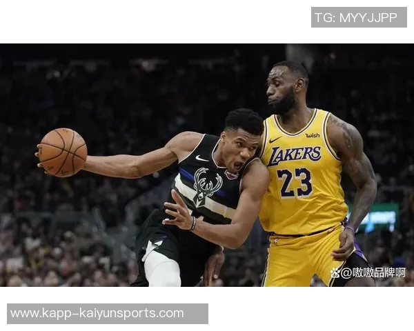 里弗斯盛赞字母哥盖帽詹姆斯仅他与文班能完成此壮举